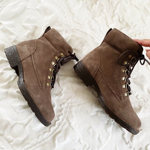 Born Codi Lace Up Boots Size 6 New - Picture 4 of 9